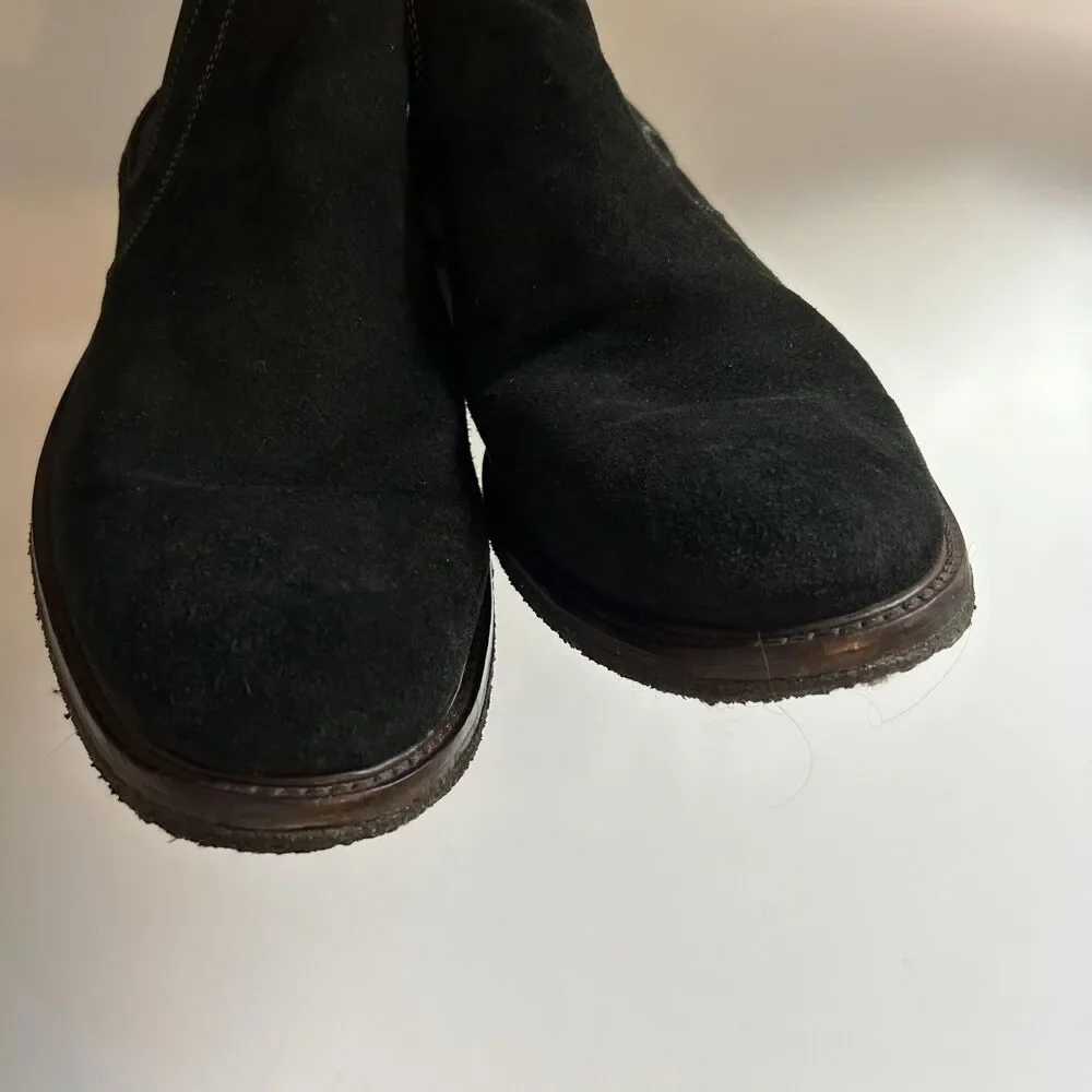 Johnston & Murphy Mens Barett Round Toe Chelsea Boot Size 10M Black Suede